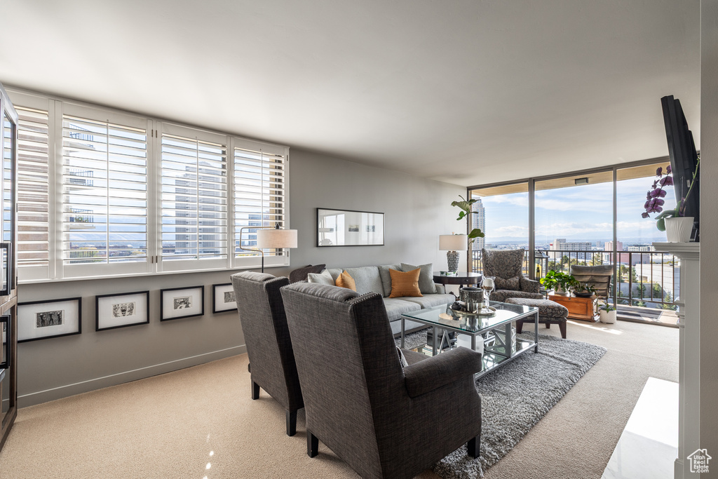 Photo 5 for MLS #2110919 at 241 N Vine St #507W