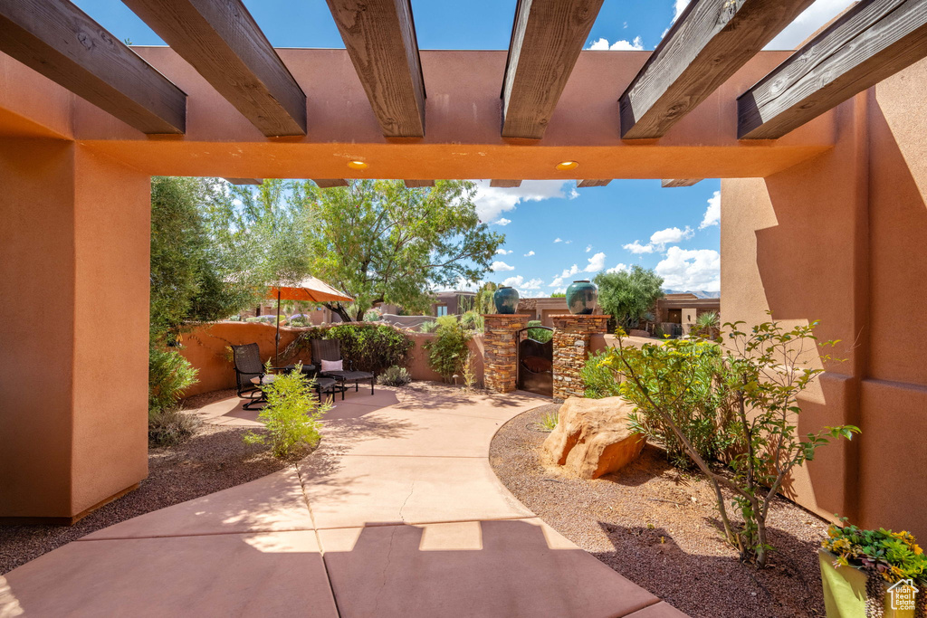 Photo 5 for MLS #2110921 at 2336 W Entrada Trl #23