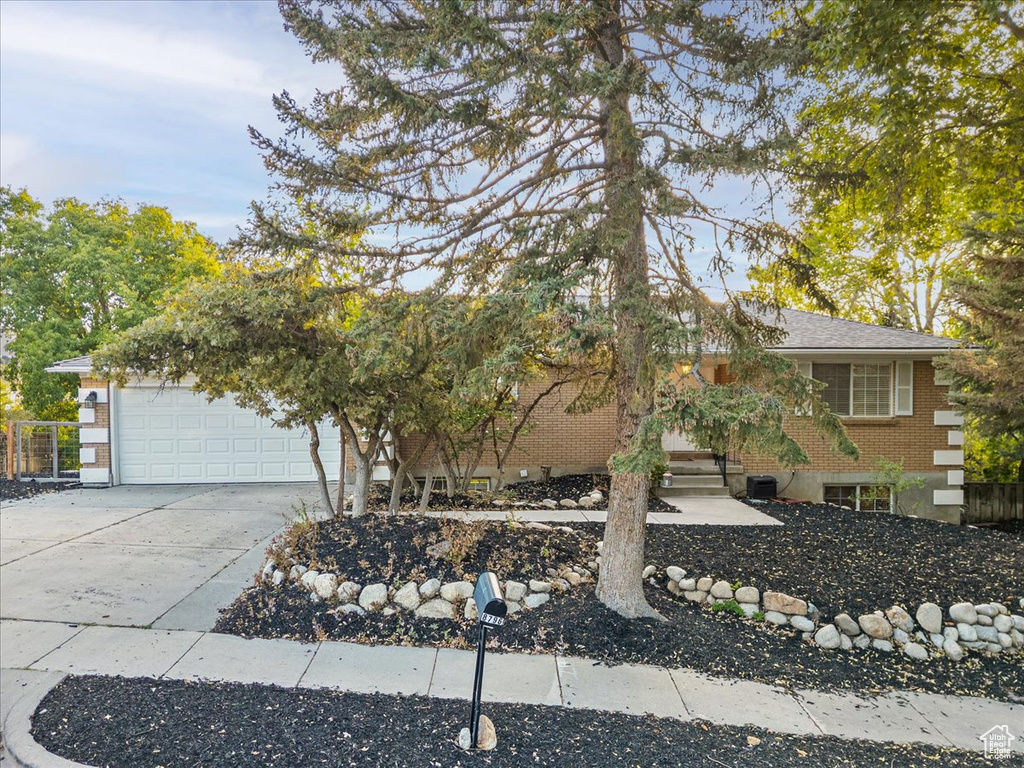 Photo 38 for MLS #2110926 at 8796 S Hidden Oak Dr