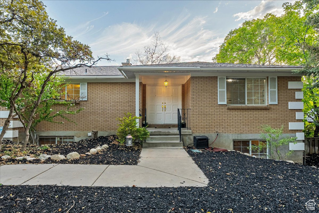 Photo 2 for MLS #2110926 at 8796 S Hidden Oak Dr