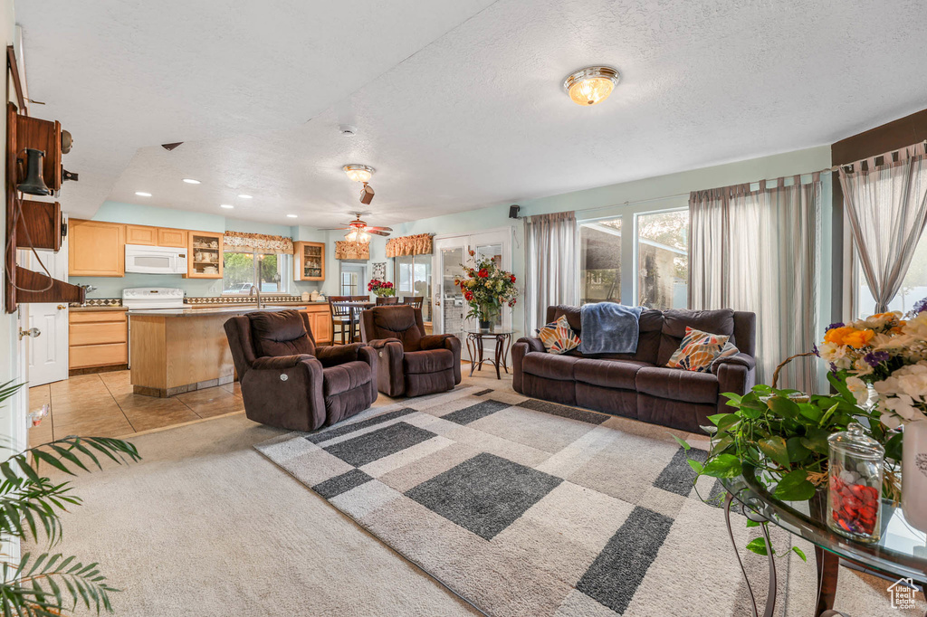 3256 W STAR FIRE RD South Jordan, UT 84095