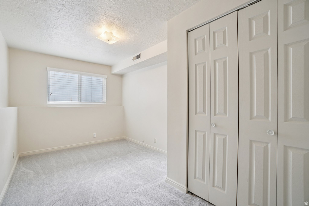 6398 S LOBELIA DR West Jordan, UT 84081