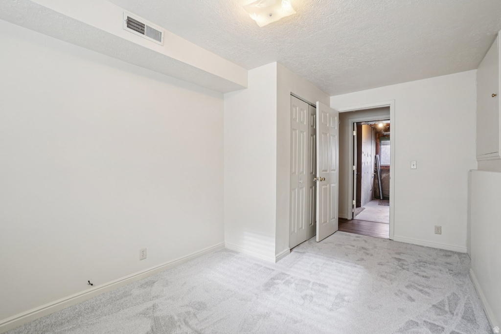 6398 S LOBELIA DR West Jordan, UT 84081