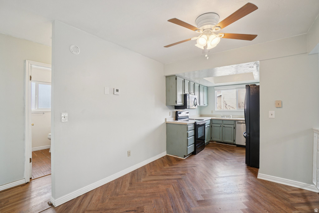 6398 S LOBELIA DR West Jordan, UT 84081