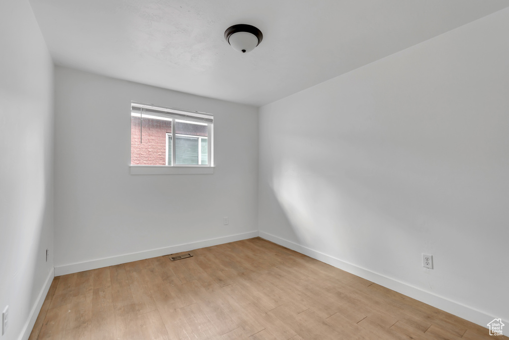 548 N REDWOOD RD Salt Lake City, UT 84106