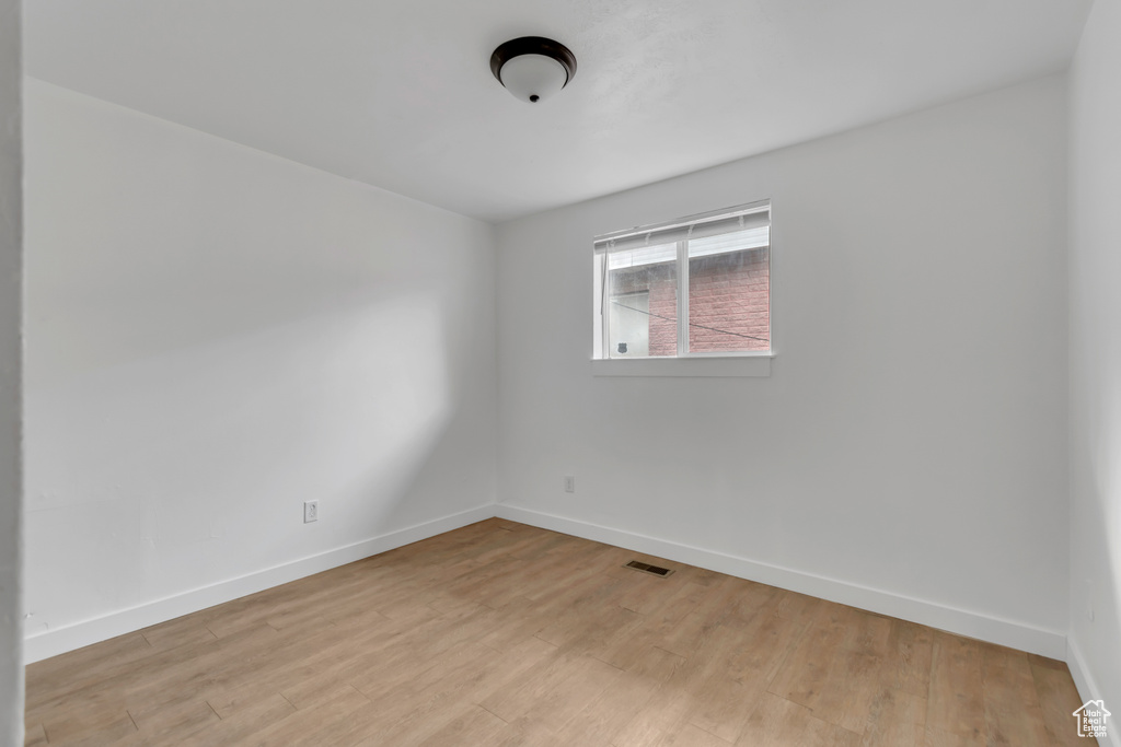 548 N REDWOOD RD Salt Lake City, UT 84106