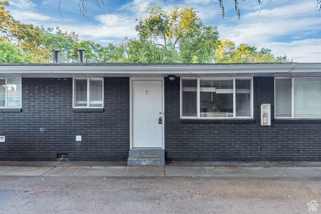 548 N REDWOOD RD Salt Lake City, UT 84106