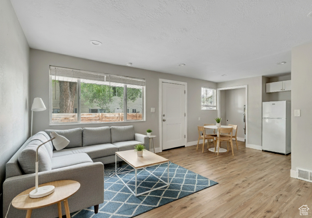 548 N REDWOOD RD Salt Lake City, UT 84106