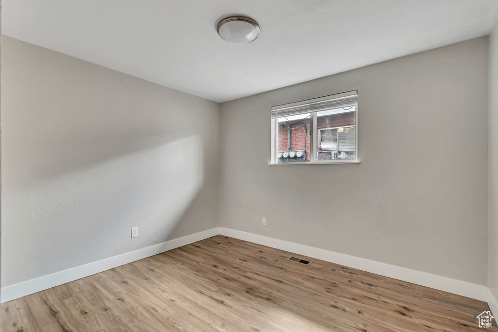 548 N REDWOOD RD Salt Lake City, UT 84106