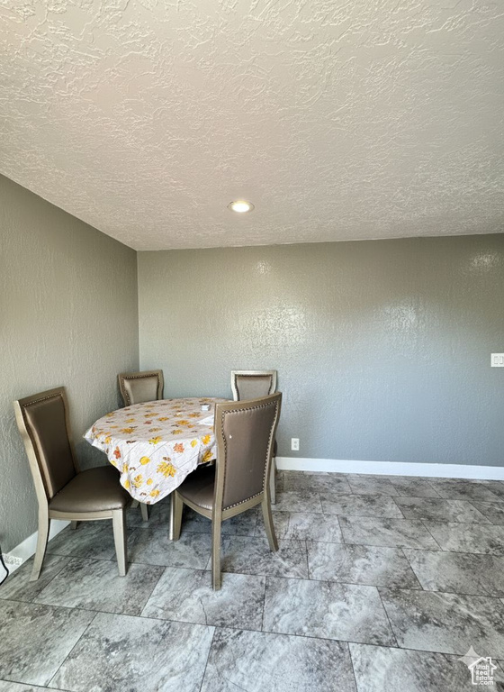 Photo 8 for MLS #2110960 at 2993 S Maple Way