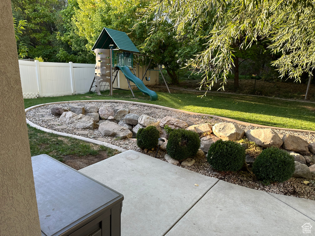 Photo 18 for MLS #2110969 at 810 E 2025 North