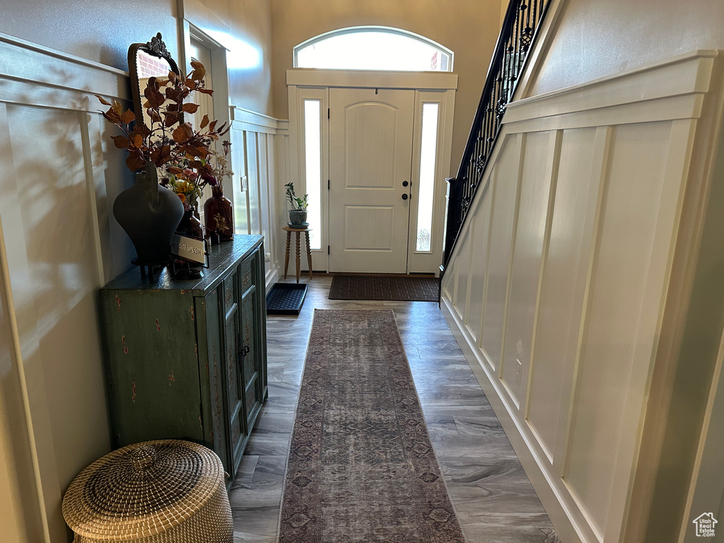 Photo 2 for MLS #2110969 at 810 E 2025 North