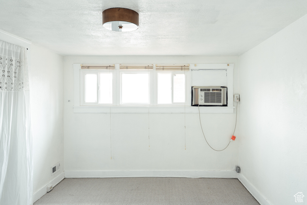 606 S 900 E Salt Lake City, UT 84102