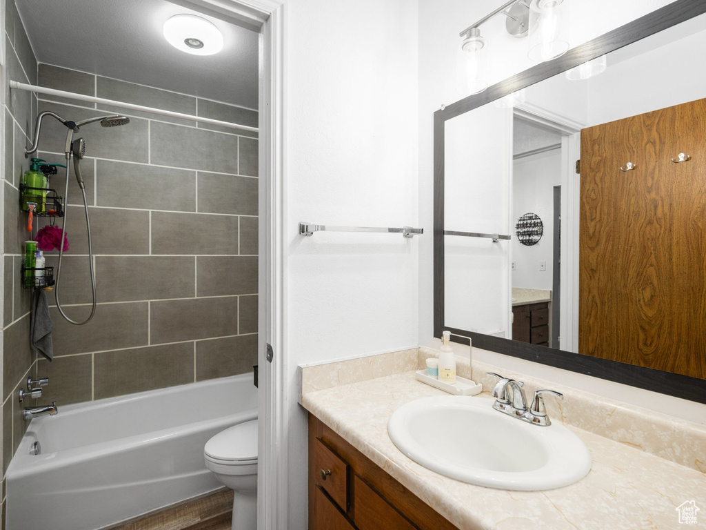 944 E ESSEX COURT WAY #3 Midvale, UT 84047