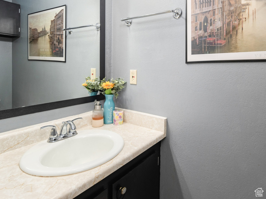 944 E ESSEX COURT WAY #3 Midvale, UT 84047