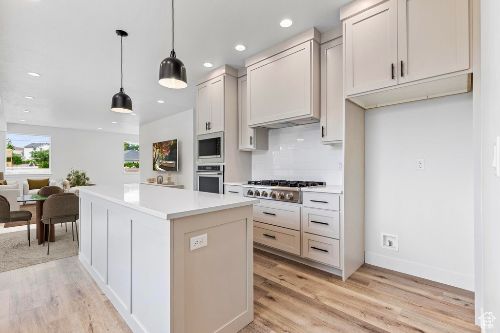 Photo 4 for MLS #2110983 at 5330 W 3500 South