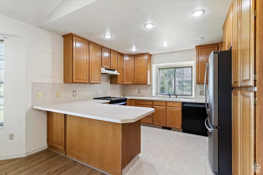 Photo 10 for MLS #2110991 at 5454 S 150 East #39