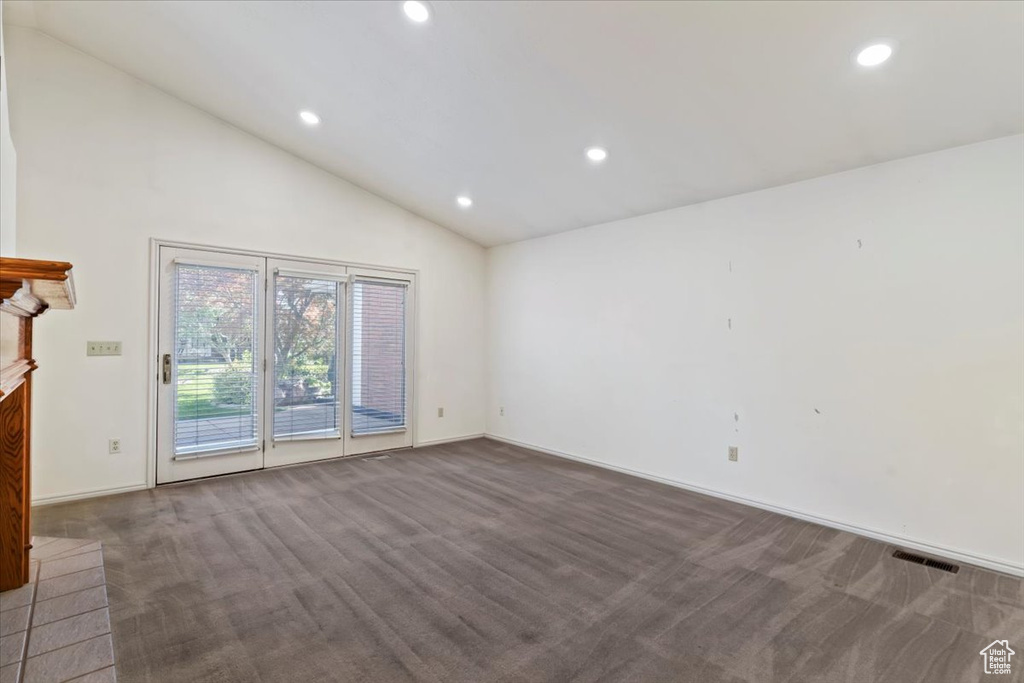 Photo 6 for MLS #2110991 at 5454 S 150 East #39