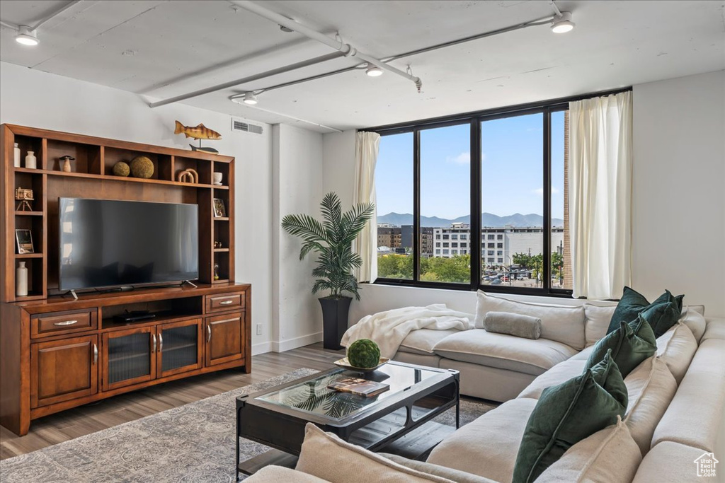 Photo 2 for MLS #2110995 at 44 W 300 South #305S