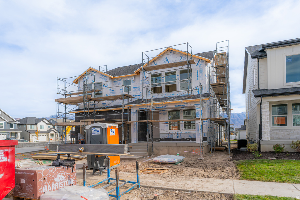 1084 N Canvasback Dr #402