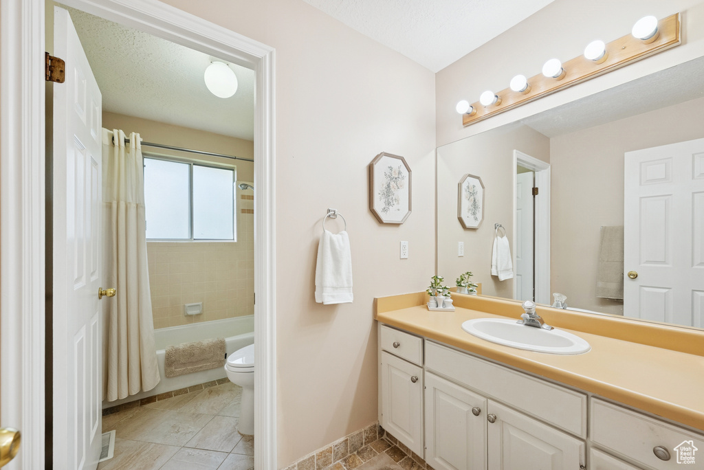 Photo 18 for MLS #2111003 at 5834 S Walden Rdg