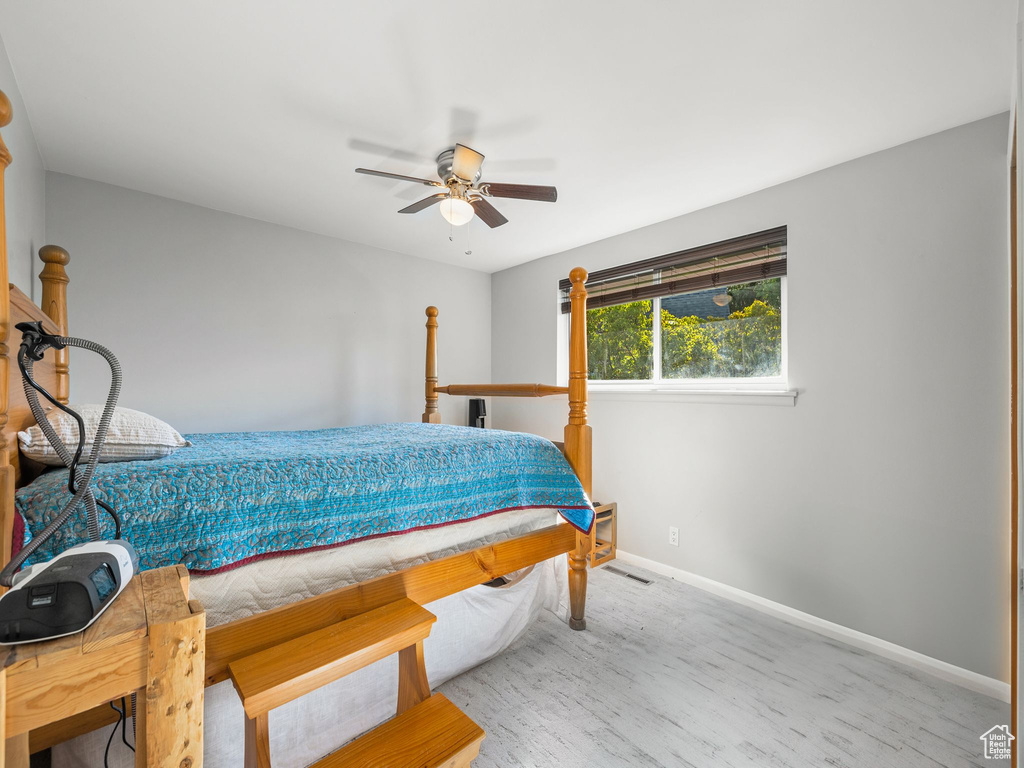 Photo 10 for MLS #2111011 at 405 N 150 East