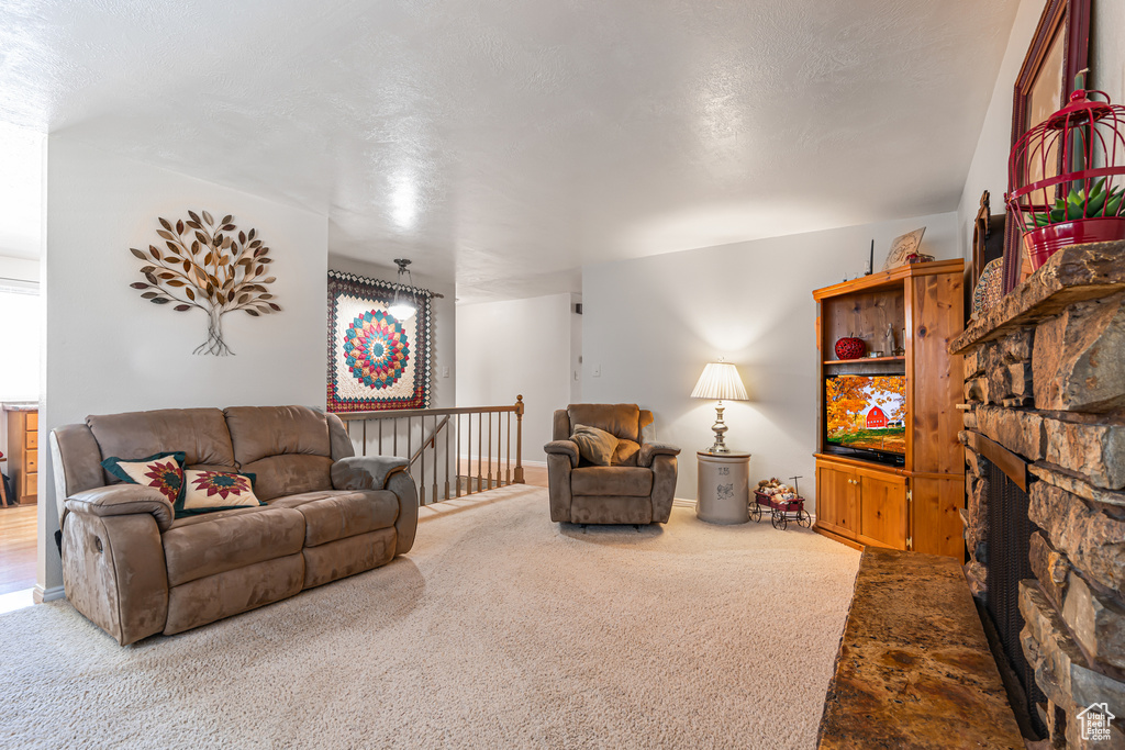 Photo 5 for MLS #2111022 at 825 N 350 East