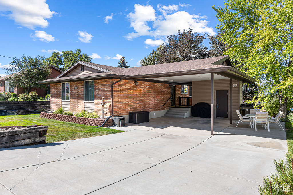 Photo 32 for MLS #2111022 at 825 N 350 East
