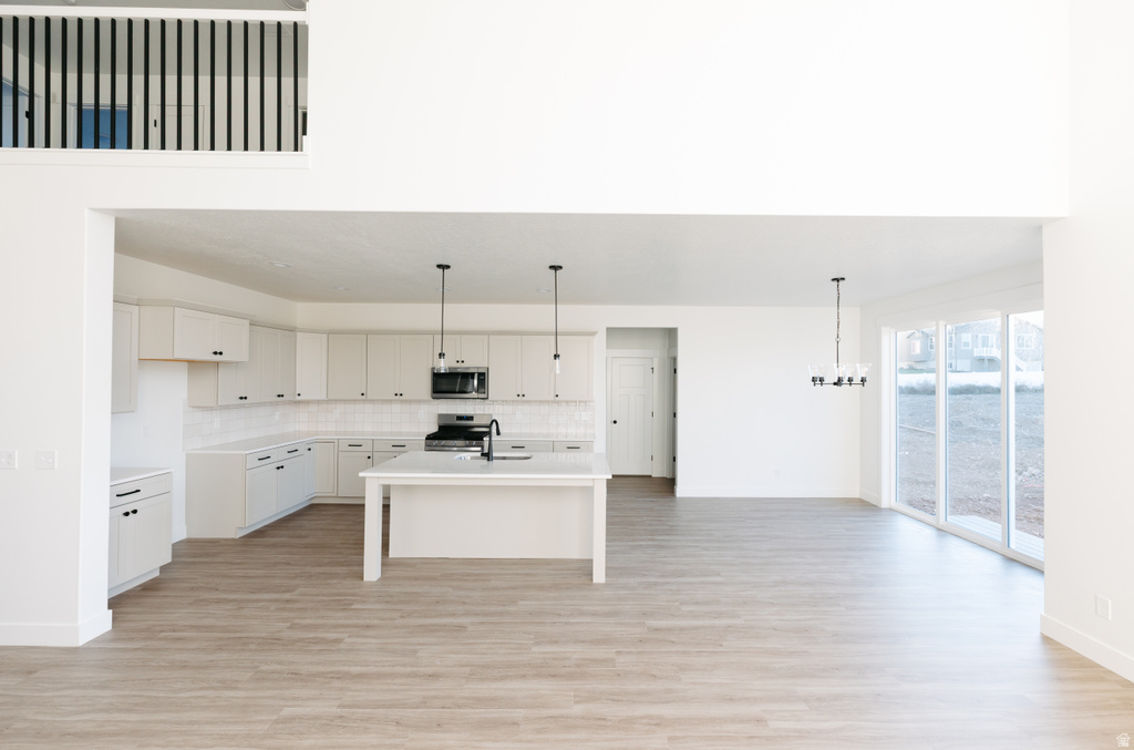 12782 S TWISTED OAK DR #2003 Herriman, UT 84096