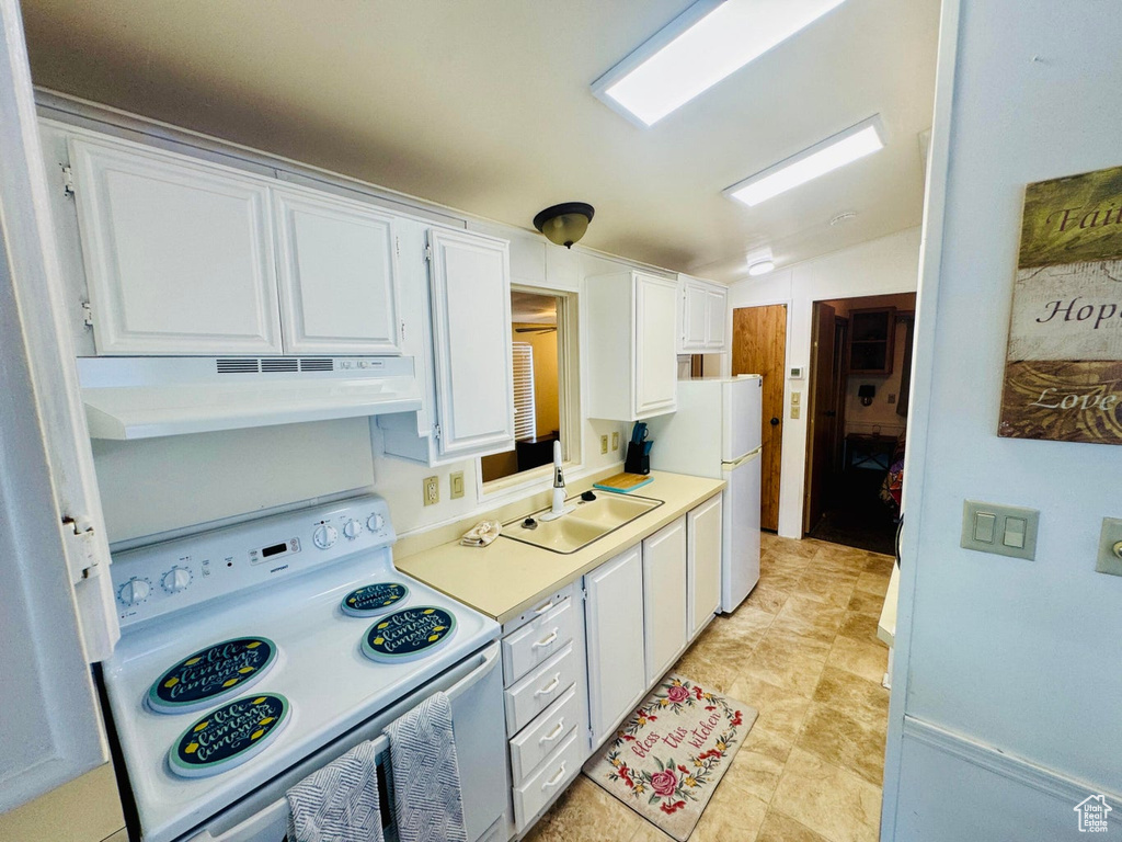 Photo 9 for MLS #2111029 at 1150 W Red Hills Pkwy #142