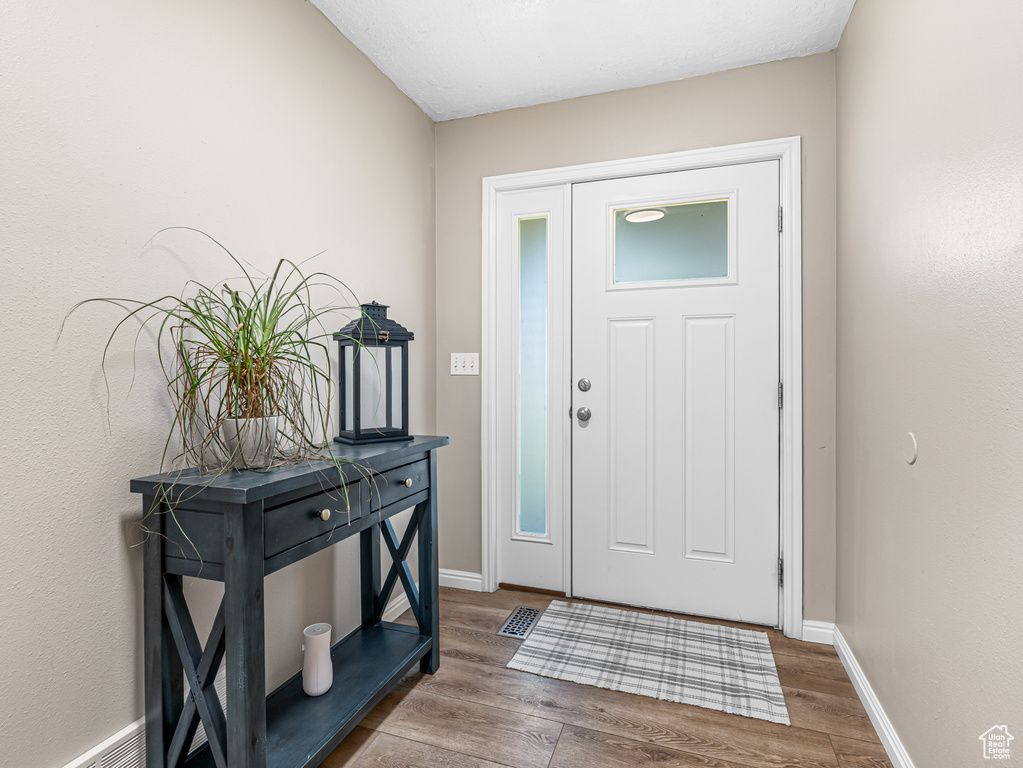 Photo 6 for MLS #2111031 at 713 S 3400 East