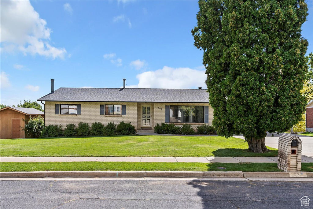 207 W 3275 N North Ogden, UT 84414