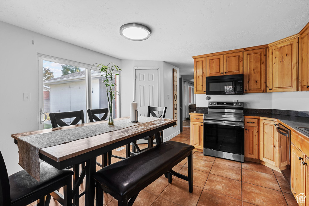 4631 S 1980 W Taylorsville, UT 84129