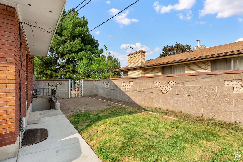 4631 S 1980 W Taylorsville, UT 84129