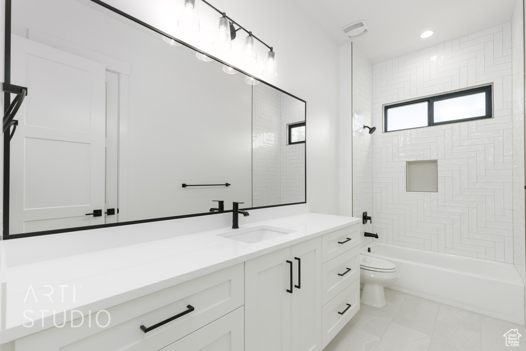 Photo 17 for MLS #2111051 at 3187 S Newport Dr