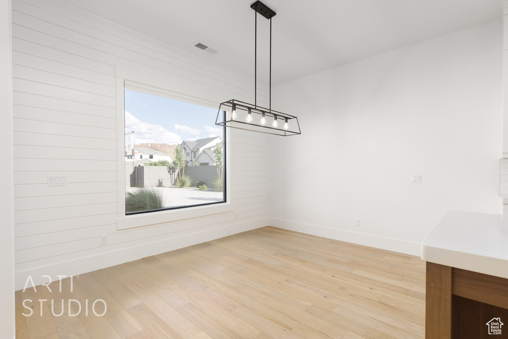 Photo 25 for MLS #2111051 at 3187 S Newport Dr