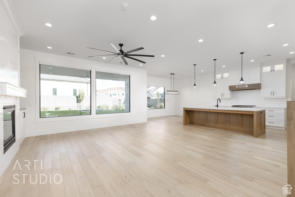 Photo 20 for MLS #2111051 at 3187 S Newport Dr