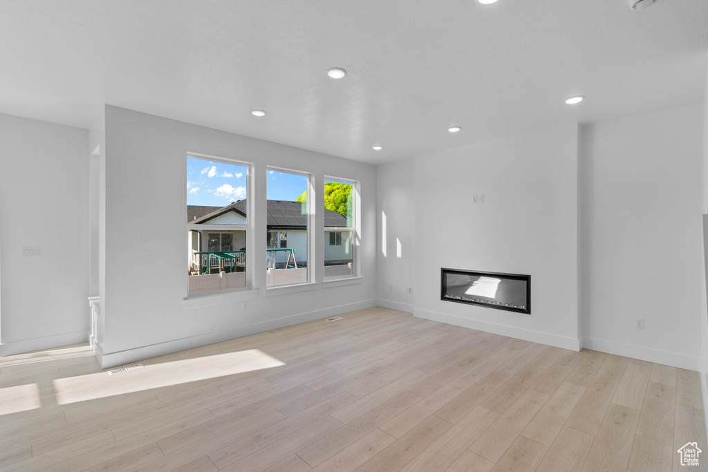 Photo 5 for MLS #2111053 at 2938 N 2350 West #105