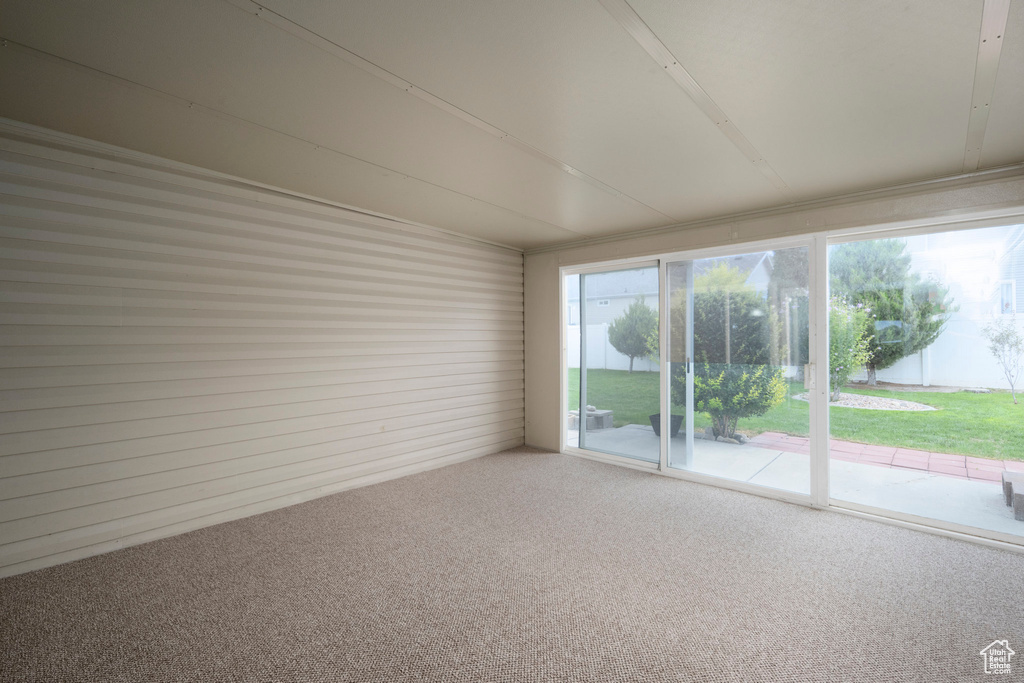 Photo 20 for MLS #2111059 at 5546 N Ardennes Way