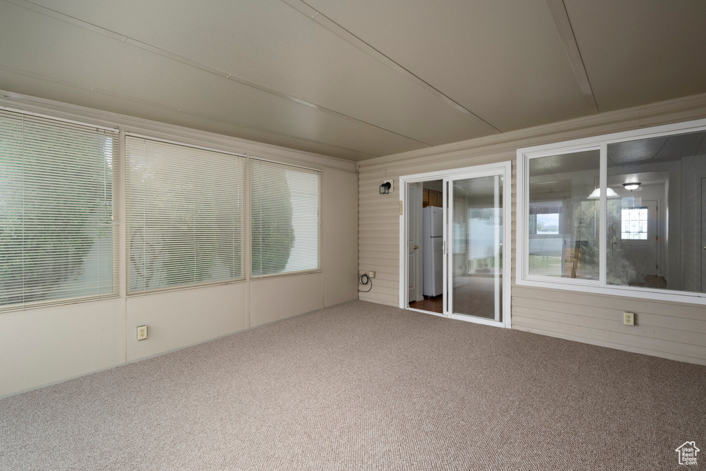 Photo 21 for MLS #2111059 at 5546 N Ardennes Way