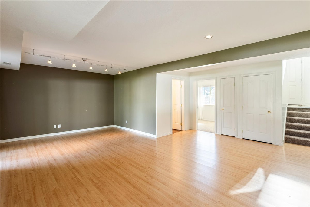 1334 W 1300 S Woods Cross, UT 84087