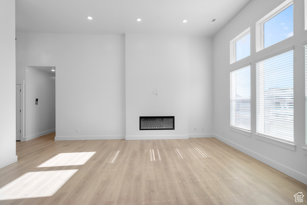 2414 W 2950 N #110 Farr West, UT 84404