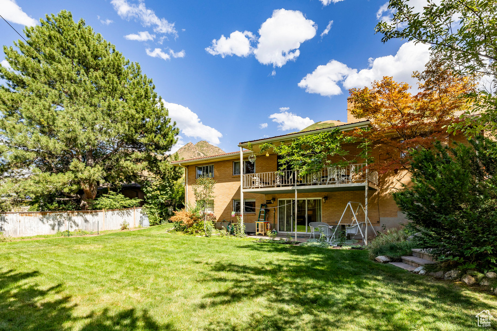 Photo 2 for MLS #2111079 at 1458 S Wilton Way