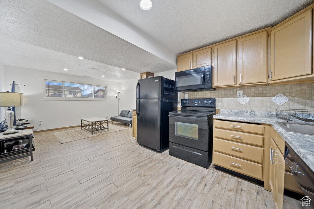 Photo 14 for MLS #2111080 at 5109 W Wildrose Dr