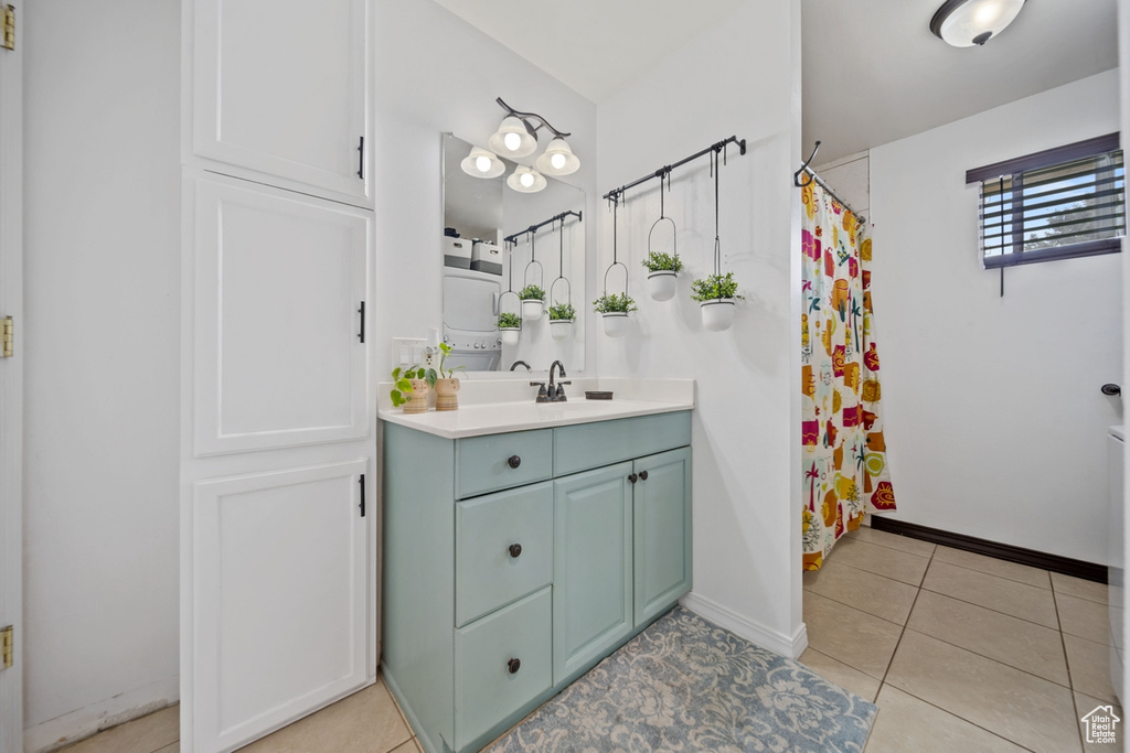 Photo 10 for MLS #2111080 at 5109 W Wildrose Dr