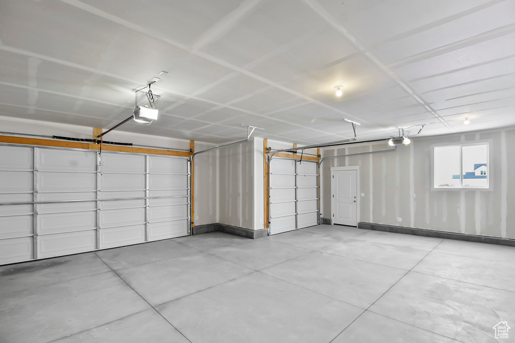 Photo 15 for MLS #2111086 at 2443 W 2950 North #99