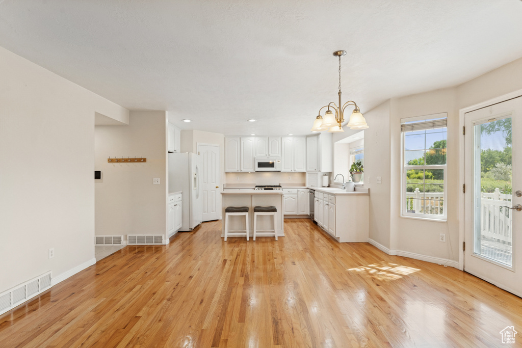 Photo 19 for MLS #2111087 at 889 W Rockhill Point Cv