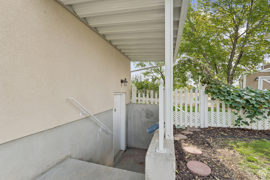 Photo 72 for MLS #2111087 at 889 W Rockhill Point Cv