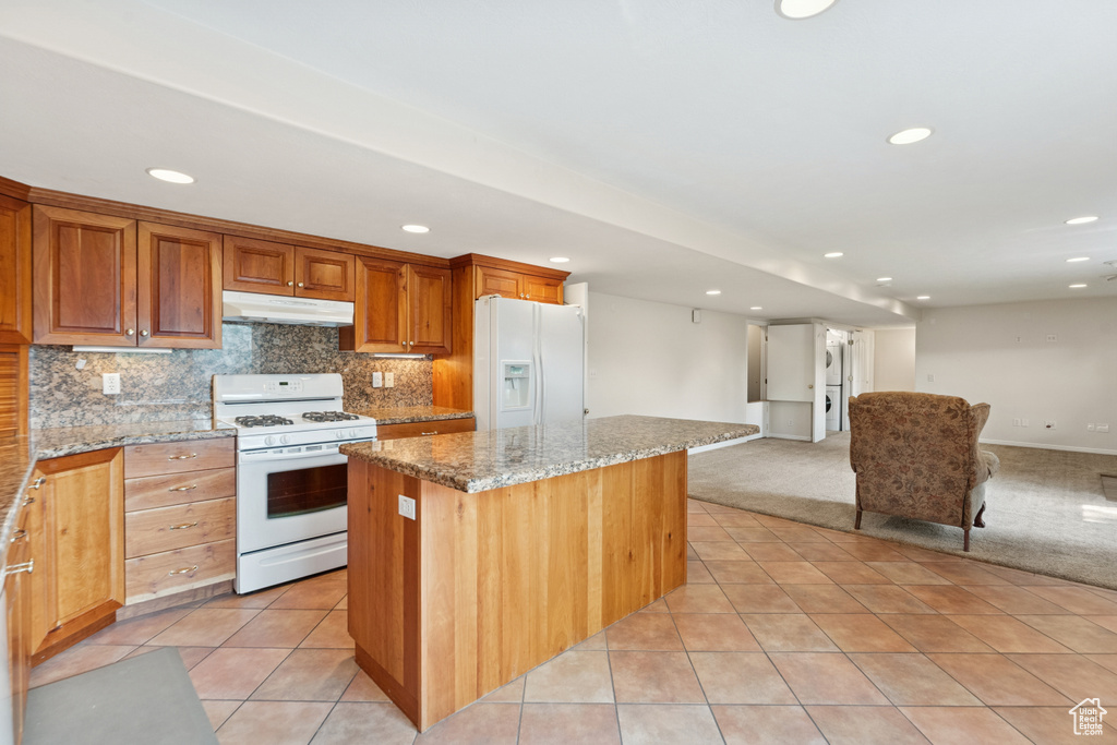 Photo 79 for MLS #2111087 at 889 W Rockhill Point Cv