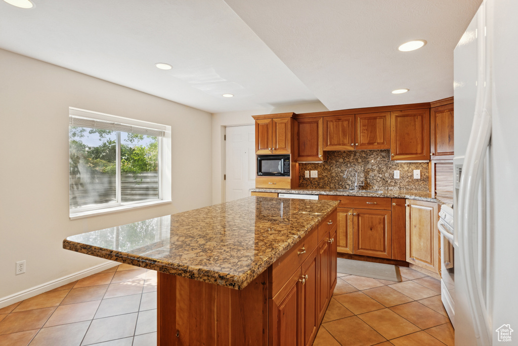 Photo 76 for MLS #2111087 at 889 W Rockhill Point Cv